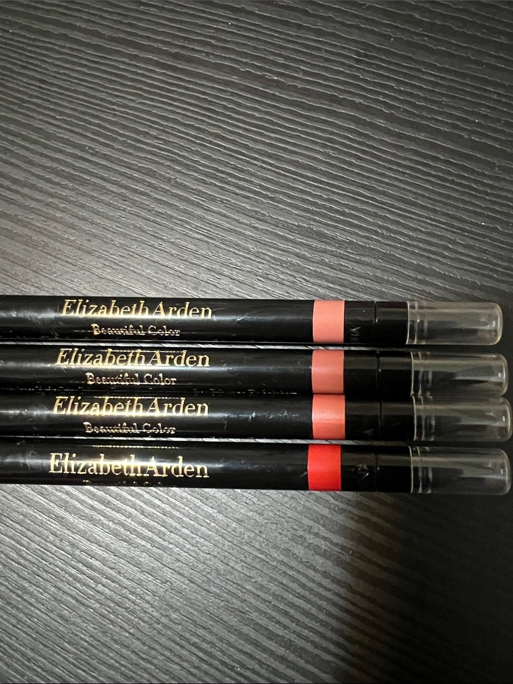Elizabeth Arden lip liners x 4, no box, used ones
